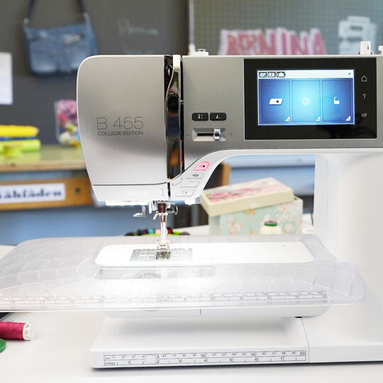 BERNINA 455 image number