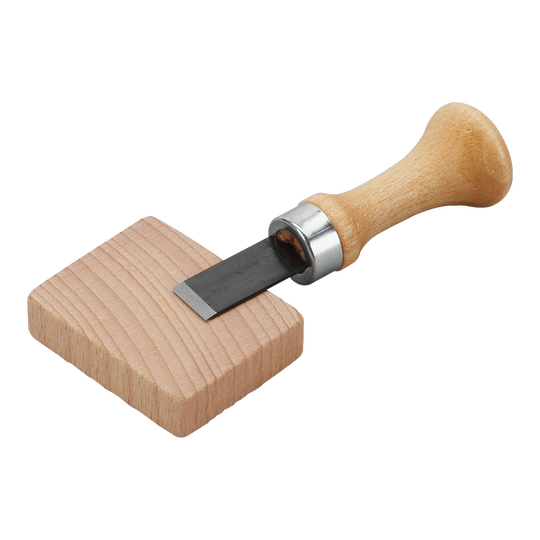 Knopflochstecher mit Holzunterlage image number