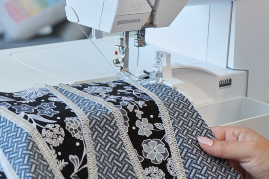 BERNINA L 890 Quilters Edition image number