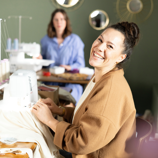 BERNINA L 650 image number