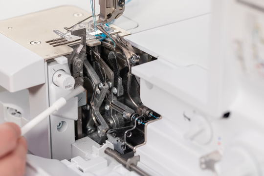 BERNINA L 890 Quilters Edition image number