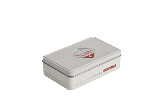 Bo&icirc;te d'accessoires image number