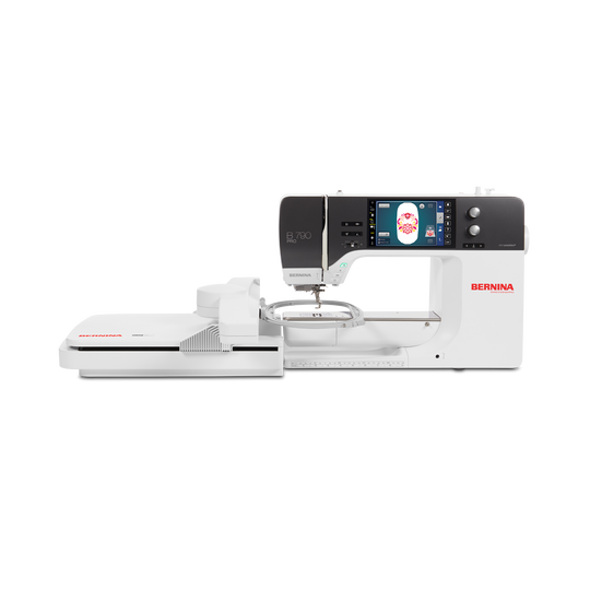 BERNINA 790 PRO with Embroidery Module image number