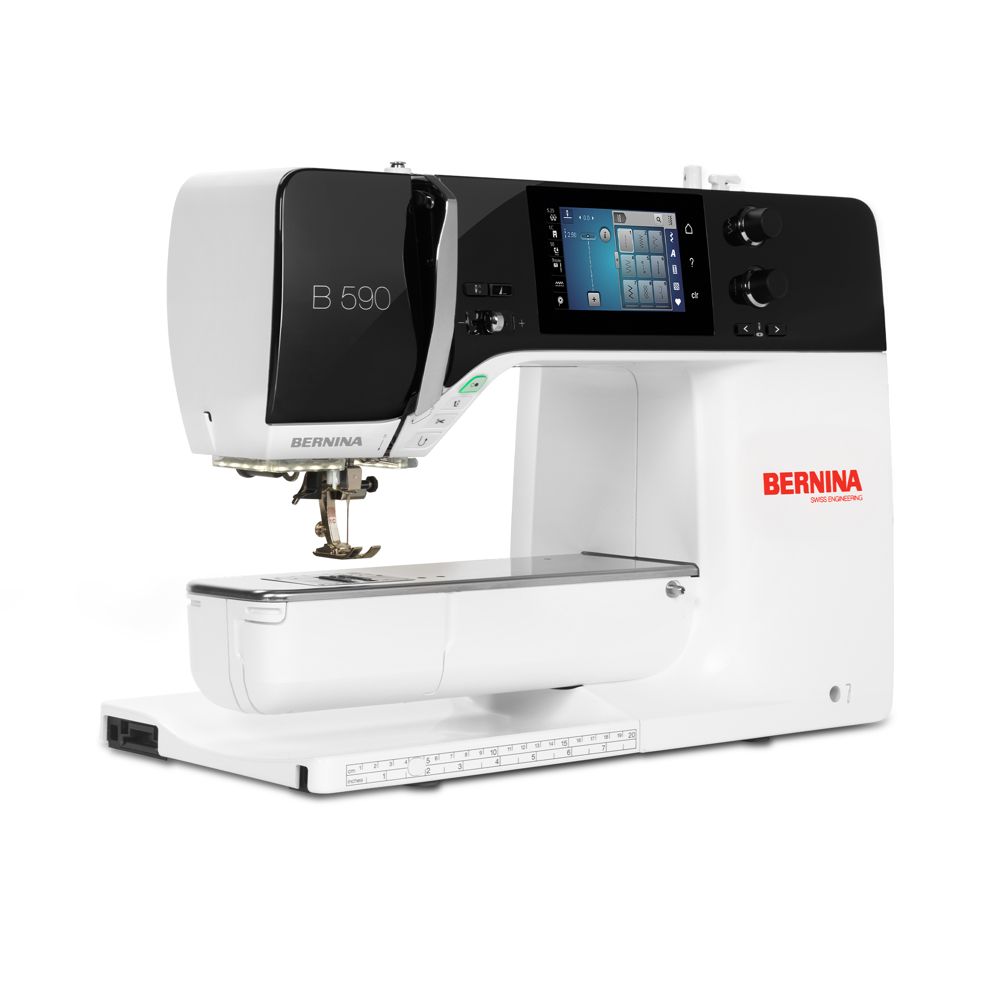 BERNINA B 590 Stickmaschine in weisser Ausf&uuml;hrung, seitlich von vorne gezeigt, mit grossem Freiarm und farbigem Touchscreen auf schwarzem Bedienfeld